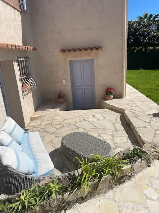 Apartment On Cap D'Antibes  Antibes